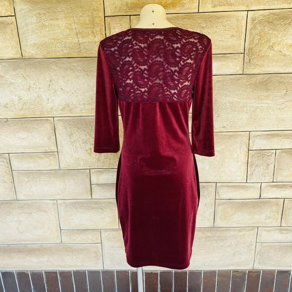 Cue womens size 10 burgundy stretch velvet lace dress 3/4 sleeve bodycon - Picture 10 of 11